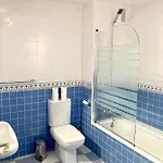 Lejlighed Elegant Penthouse Avec Vue Sur Piscine, Jardins, 2 *